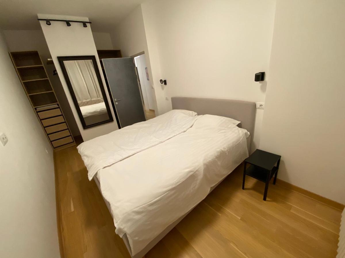 Brand New Flat Near Tesla Museum Apartamento Belgrado Exterior foto